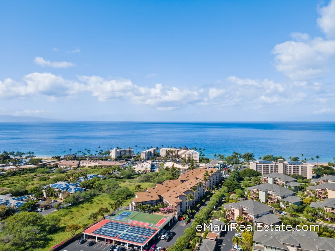 Kihei Alii Kai is located next to Ke Alii Ocean Villas to the North and is just a short distance from the beach