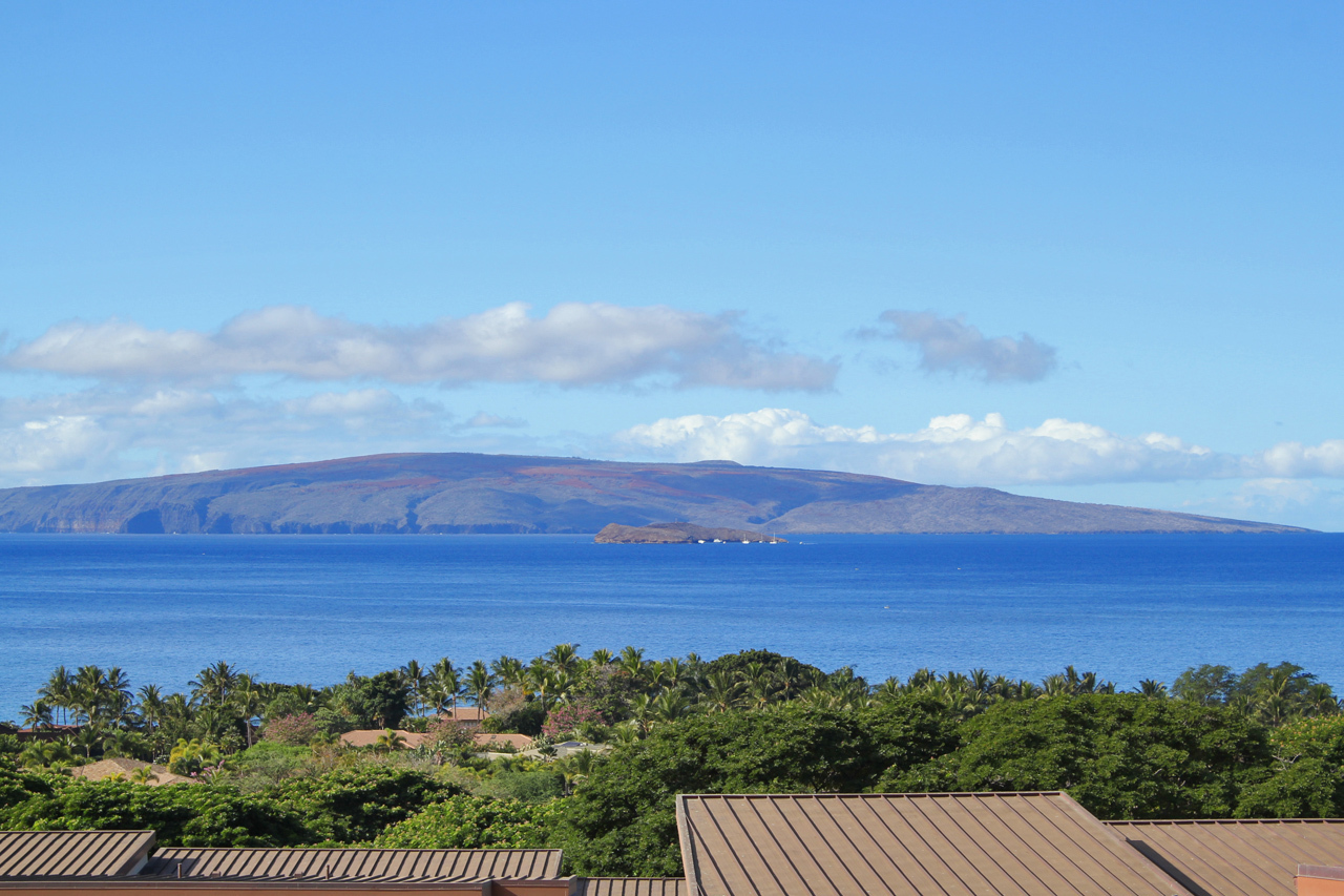 Prime Ocean Views: View from Lanai