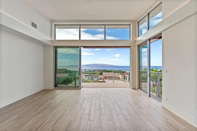 Panoramic vistas right from your living room