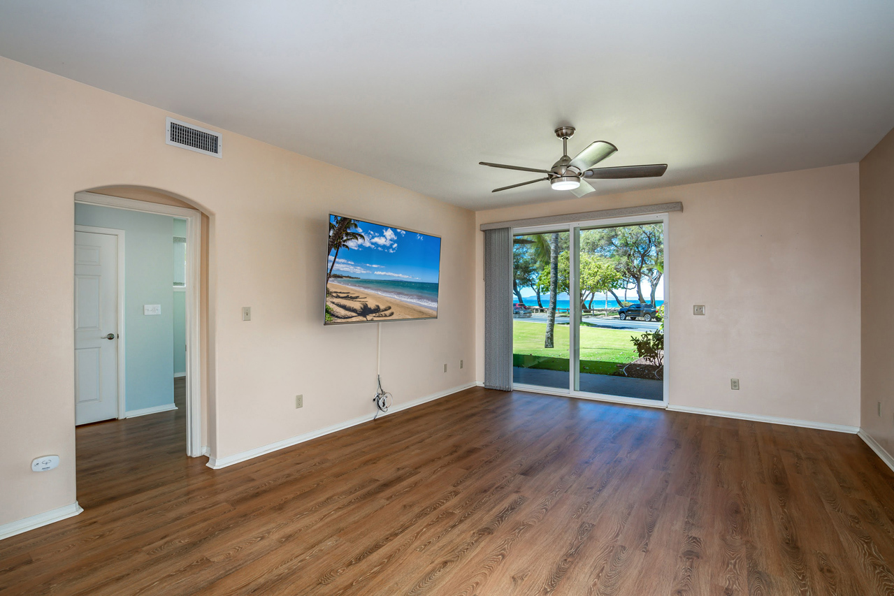 Living Room: