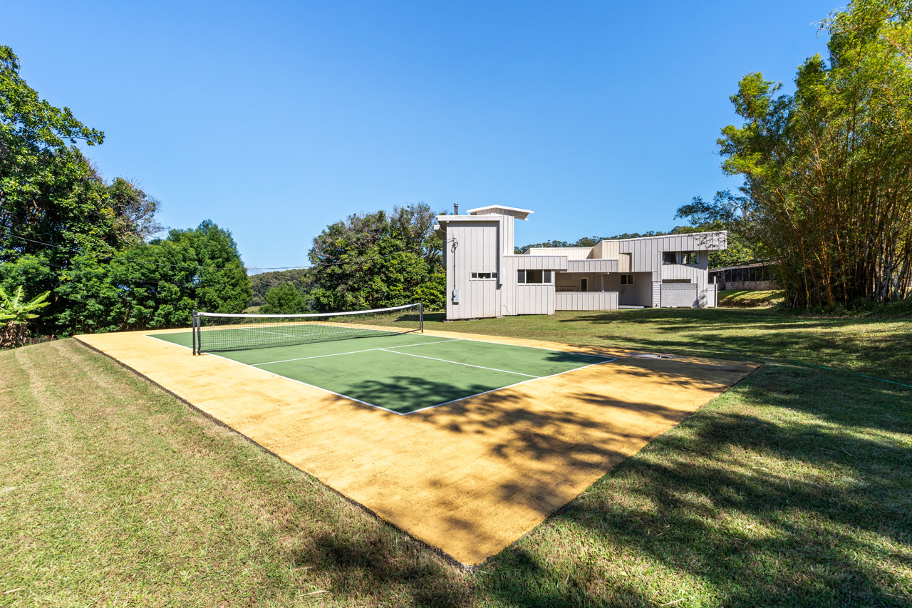 Pickleball court: 